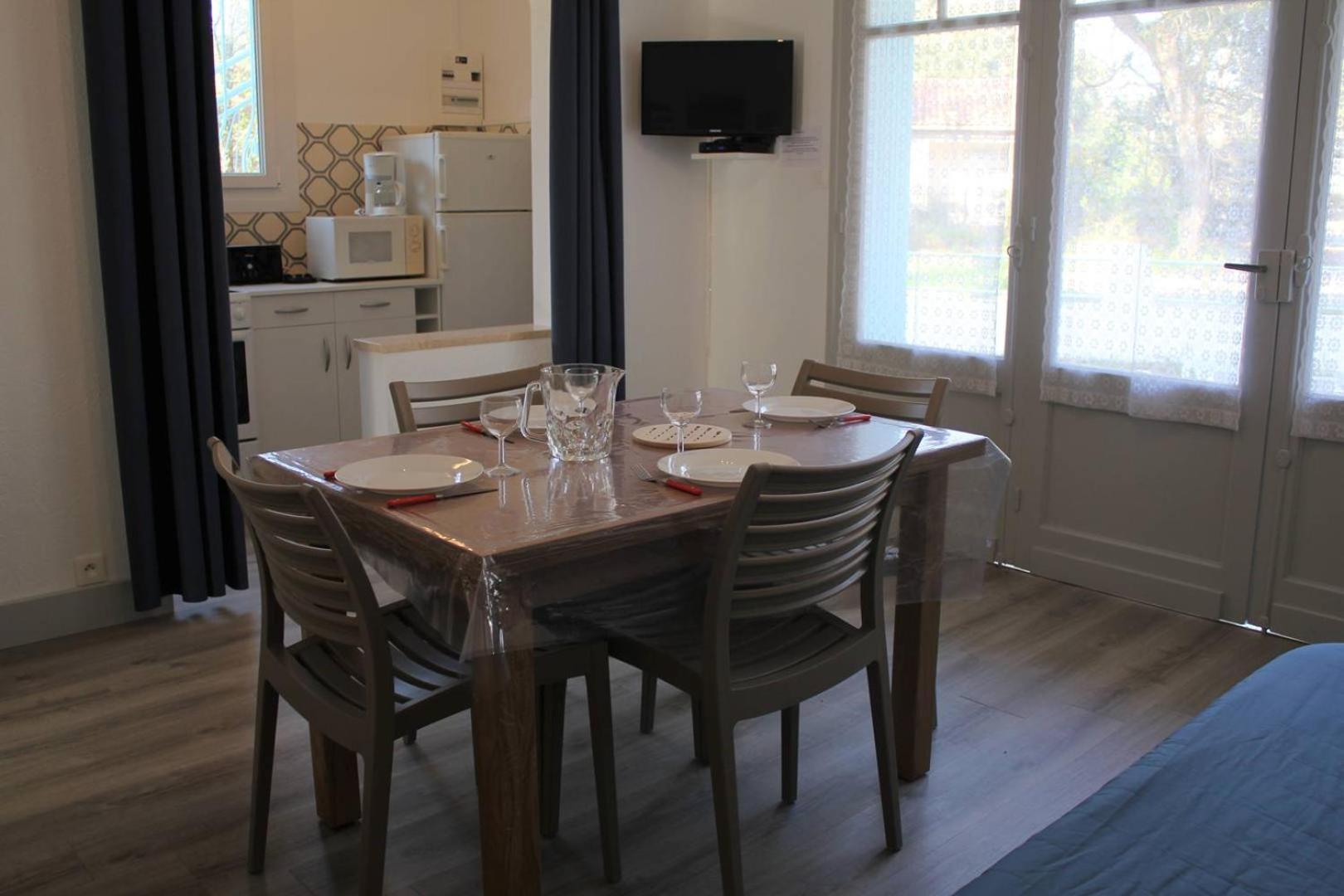 Ronce-Les-Bains - Appartement Rez-De-Chaussee Droit - 90M De La Plage المظهر الخارجي الصورة